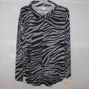 Lularoe Womens 3XL Black Gray Zebra Print Valentina Button Up Blouse NEW w Tag